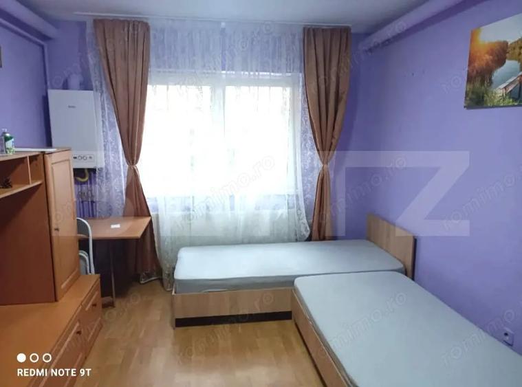 Garsonieră decomandată în 13 Decembrie