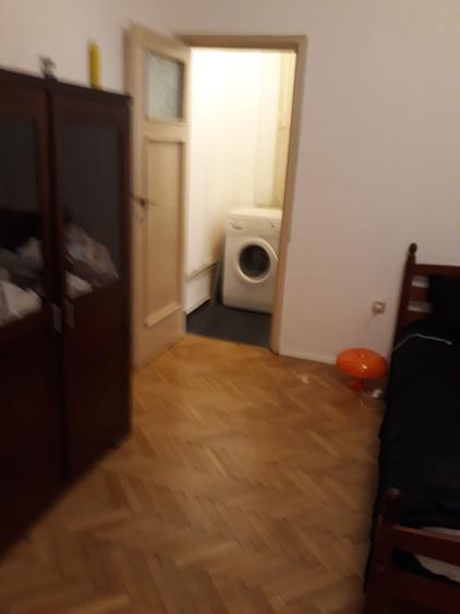 Apartament cu 2 camere semidecomandat în P-ța Dorobanți