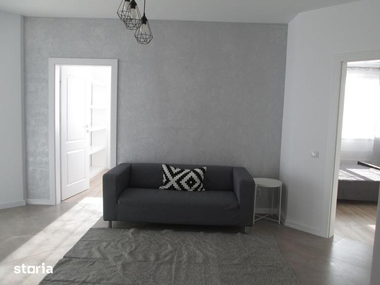Apartament cu 3 camere în Florești