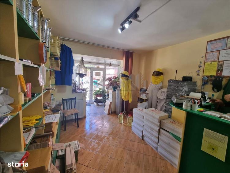 Spațiu comercial, de 20 mp, în Nicolina