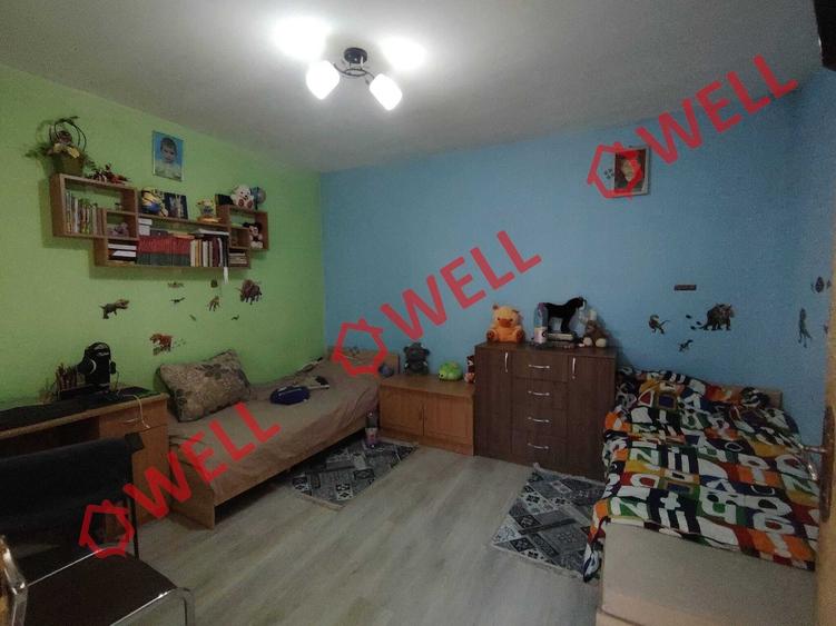 Casă cu 3 camere cu Teren 604 Mp în Bixad