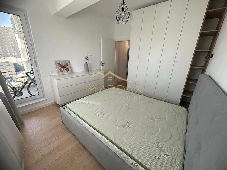 Apartament cu 2 camere decomandat, mobilat în Regie