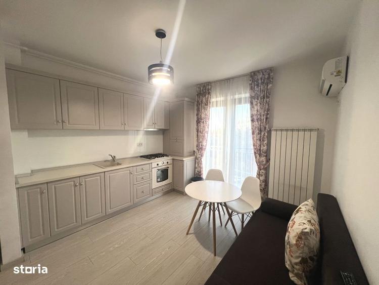 Apartament cu 2 camere, mobilat în Central
