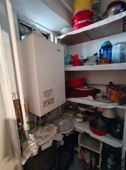 Apartament cu 4 camere decomandat în Nicolina