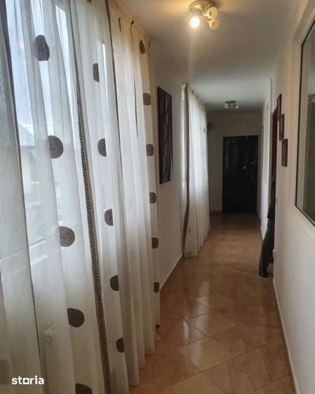 Casă cu 2 camere cu Teren 1500 Mp în Cornu