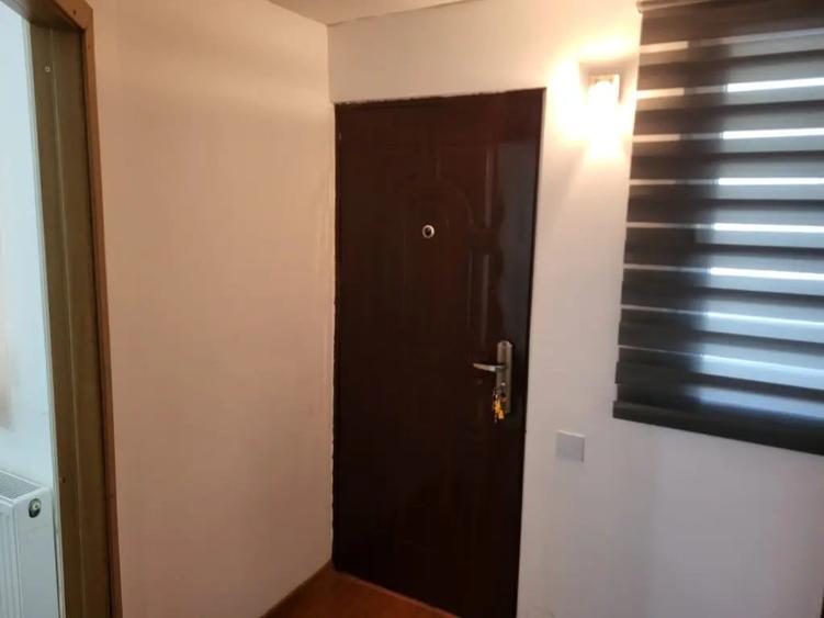 Casă cu 3 camere în Central