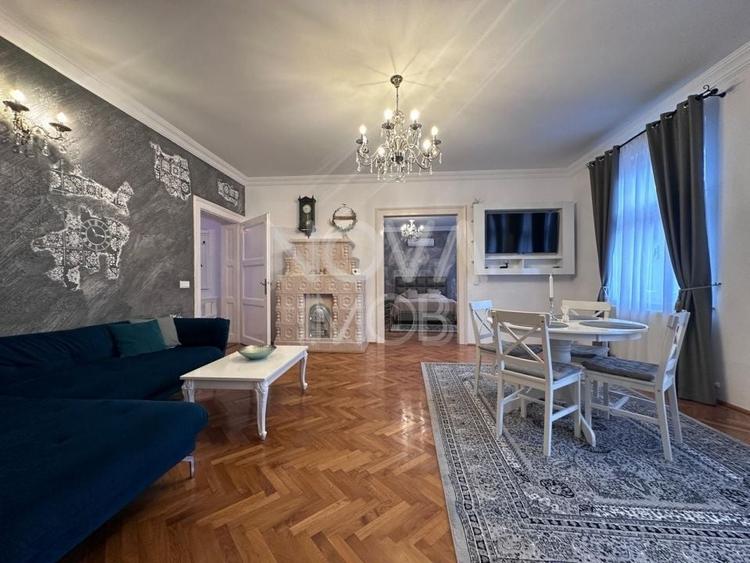 Apartament cu 3 camere semidecomandat, mobilat în Ultracentral