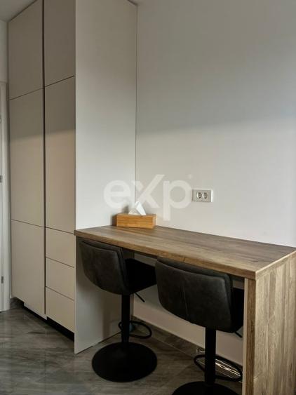 Apartament cu 2 camere decomandat, mobilat în Prelungirea Ghencea