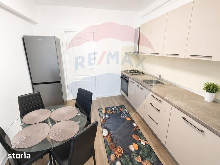 Apartament cu 3 camere decomandat, mobilat în Gării