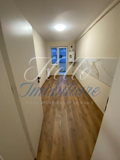 Apartament cu 3 camere semidecomandat în Florești