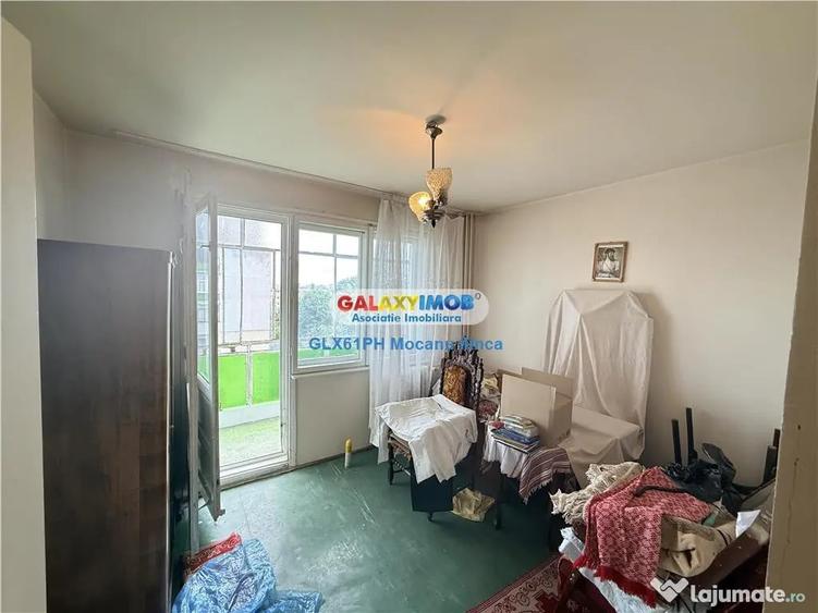 Apartament cu 3 camere semidecomandat în Cina