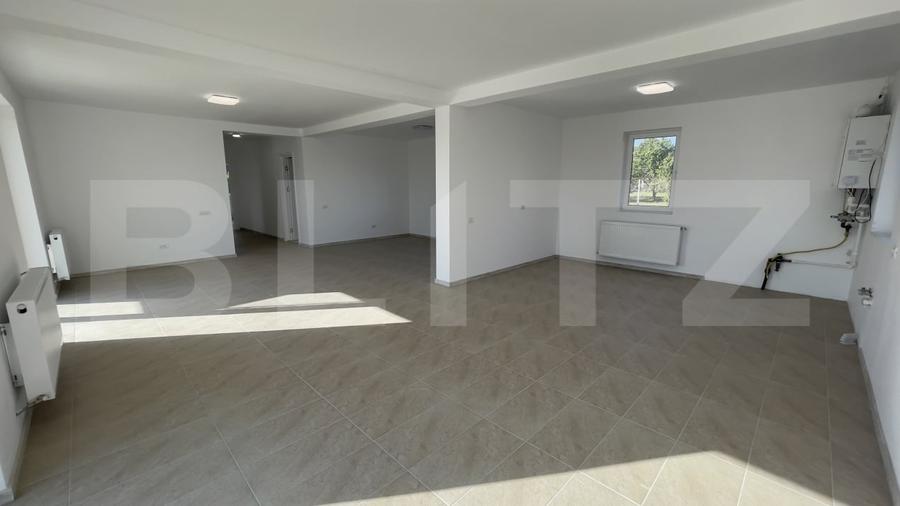 Spațiu comercial, de 140 mp, în Ștefănești