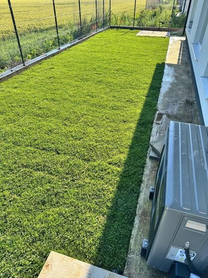 Casă individuală cu 4 camere cu Canalizare în Tunari