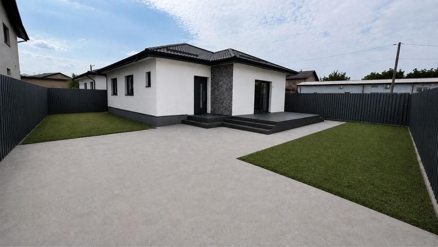 Casă cu 4 camere în Clinceni