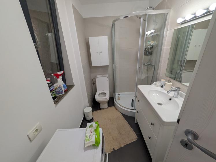 Casă individuală cu 4 camere cu Teren 165 Mp în Otopeni