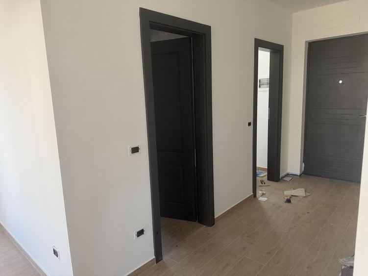 Casă cu 4 camere în Obor
