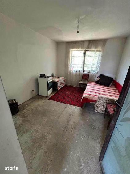 Casă cu 5 camere cu Teren 590 Mp în Central