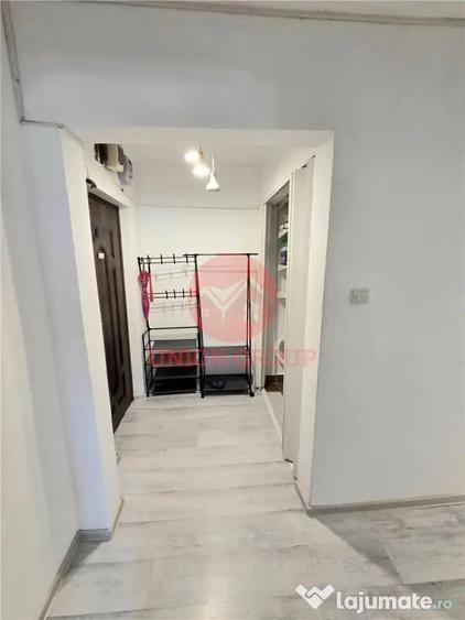 Apartament 2 Camere, Decomandat, Inel 2 - 15