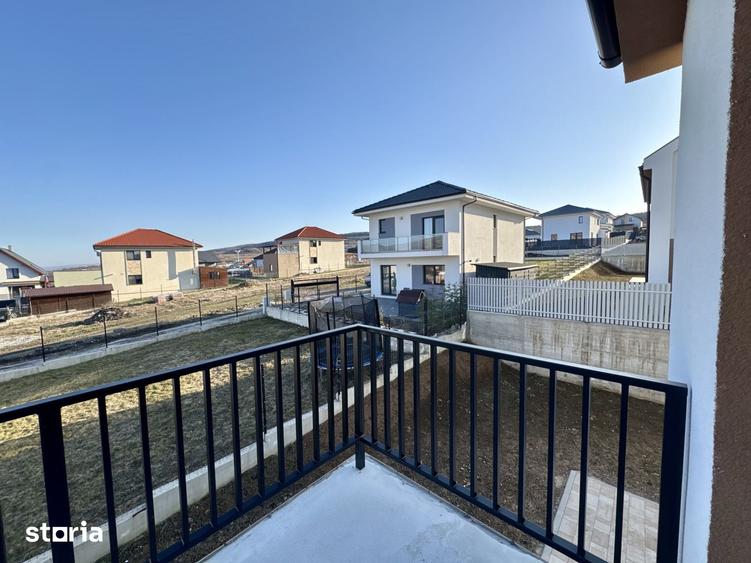 Casa cu garaj, 130 mp, 400 mp teren, CF disponibil, Chinteni - 10