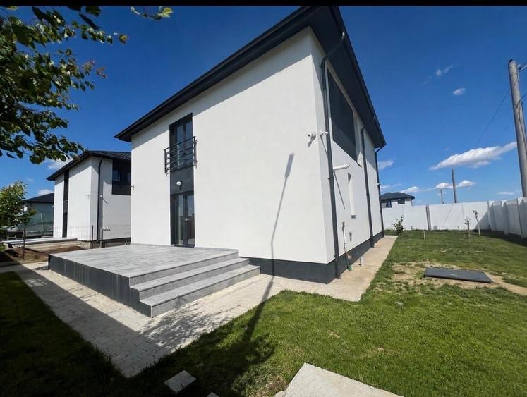 Casă cu 4 camere cu Teren 500 Mp în Ciorogârla
