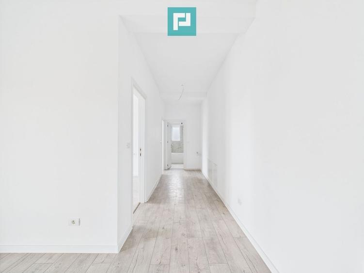 Apartament cu 3 camere semidecomandat în Torontalului