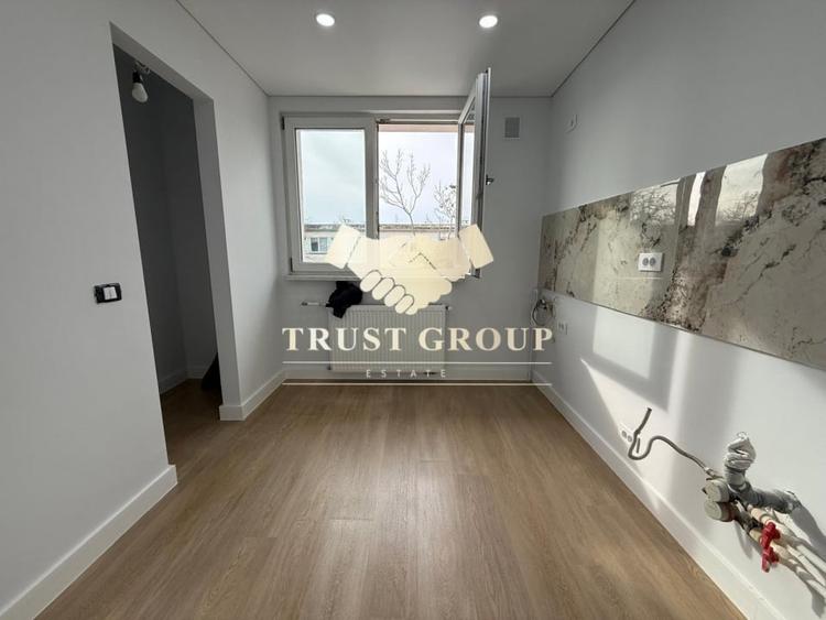 Apartament cu 3 camere semidecomandat în Drumul Taberei