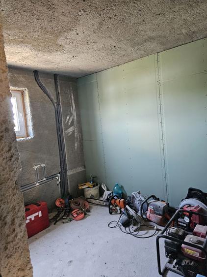 Casă cu 3 camere în Halânga