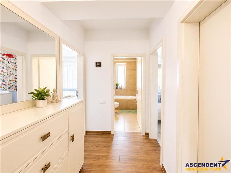 Apartament 3 camere, decomandat, zona Tractorul, Brasov - 3