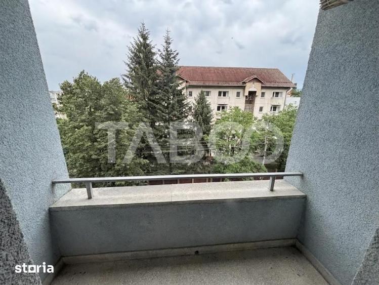 Apartament 2 camere in zona Centru mobilat si utilat in bloc nou - 2
