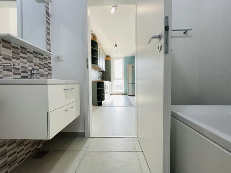 Apartament cu 2 camere semidecomandat, mobilat în Take Ionescu