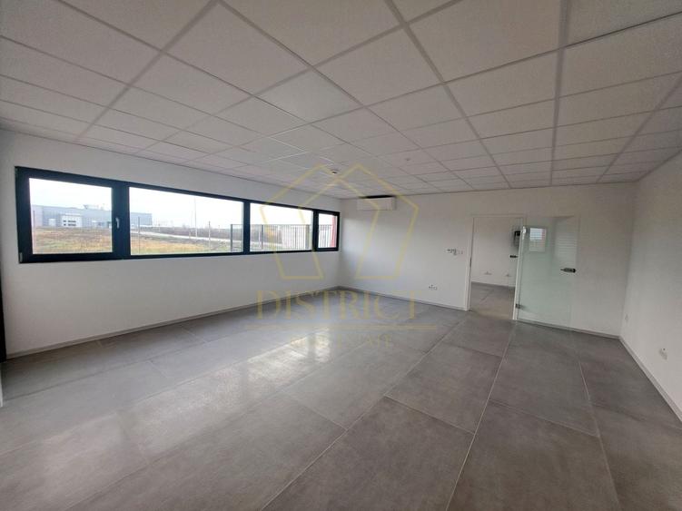 Spațiu industrial, de 885 mp, în Aeroport