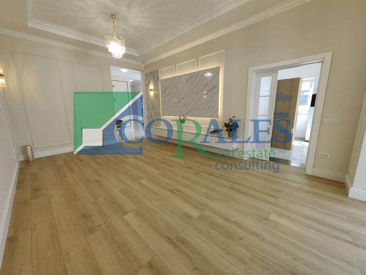 Duplex cu 4 camere cu Canalizare în Săcălaz
