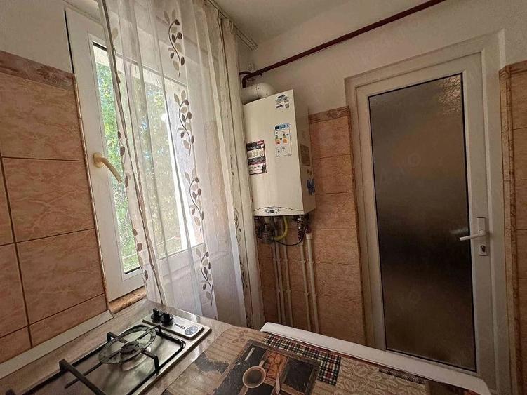 Garsonieră semidecomandată în Micro 38