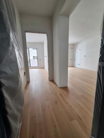 Apartament cu 2 camere decomandat în Theodor Pallady