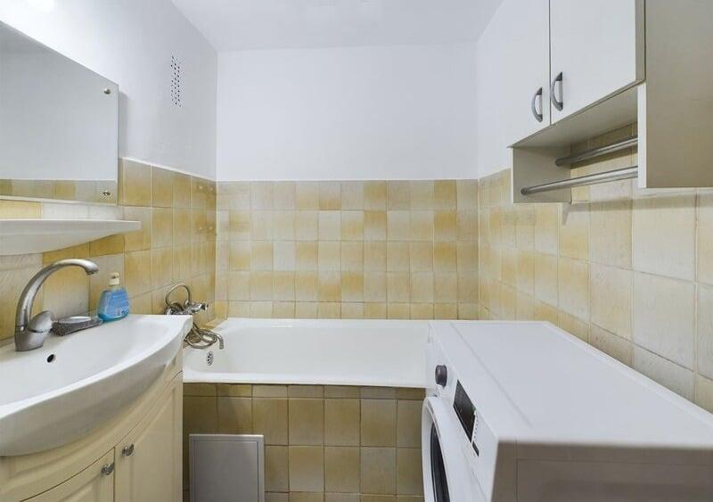 Apartament cu 2 camere decomandat, mobilat în P-ța Muncii
