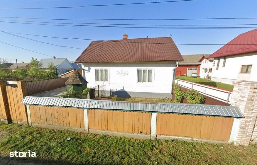 Casă cu 3 camere cu Teren 6500 Mp în Dornești