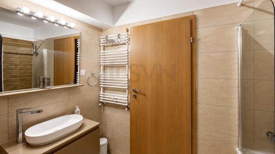 Apartament cu 2 camere semidecomandat, mobilat în Banu Manta