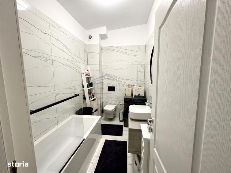 Apartament cu 2 camere decomandat în Ipotești