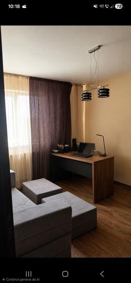 Apartament cu 3 camere decomandat în Central