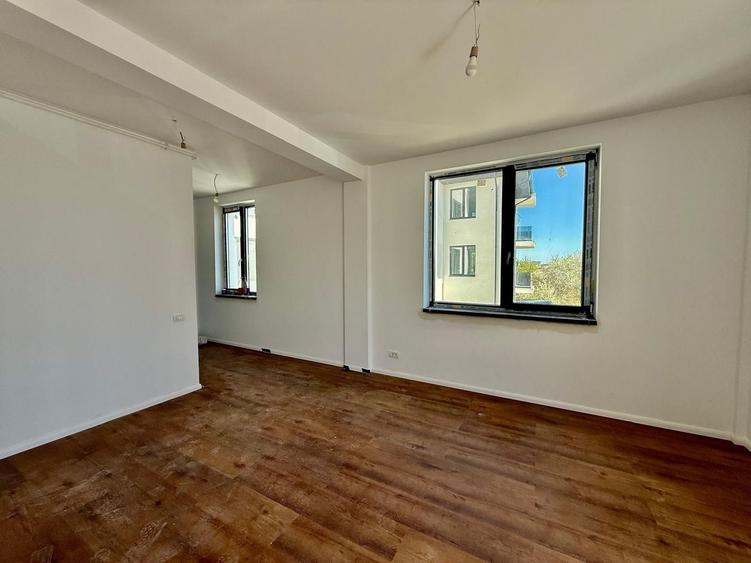 Apartament cu 2 camere decomandat în Exterior Vest
