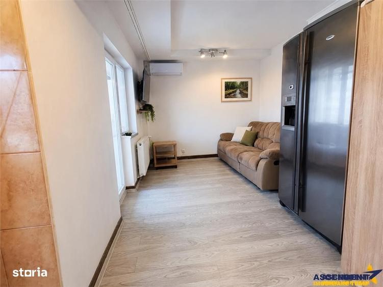 Apartament cu 3 camere decomandat în Centrul Civic