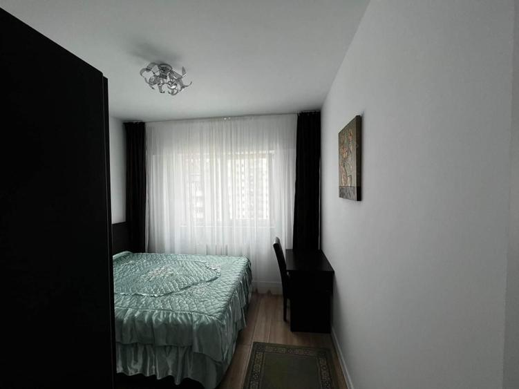 Apartament cu 2 camere decomandat în Păcii