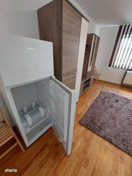 Garsonieră decomandată în Iris