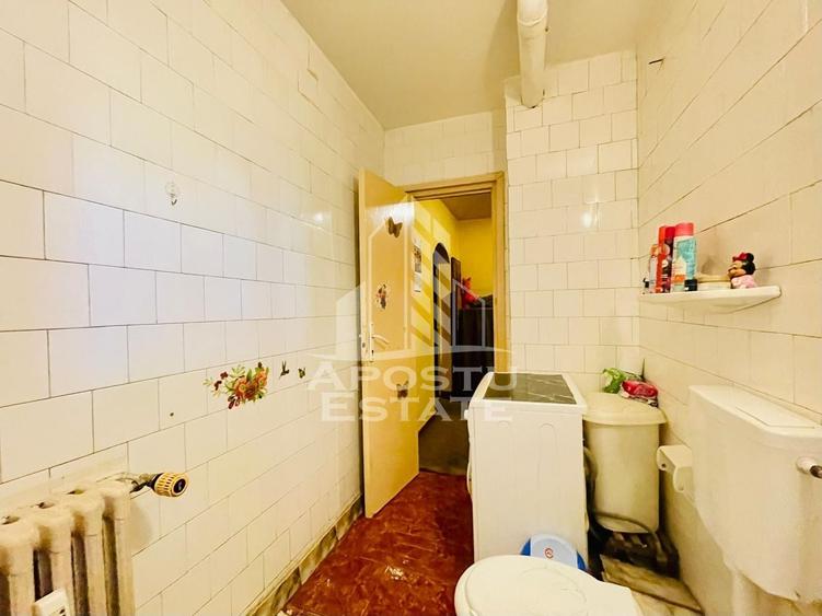 Apartament cu 3 camere decomandat în Aurel Vlaicu