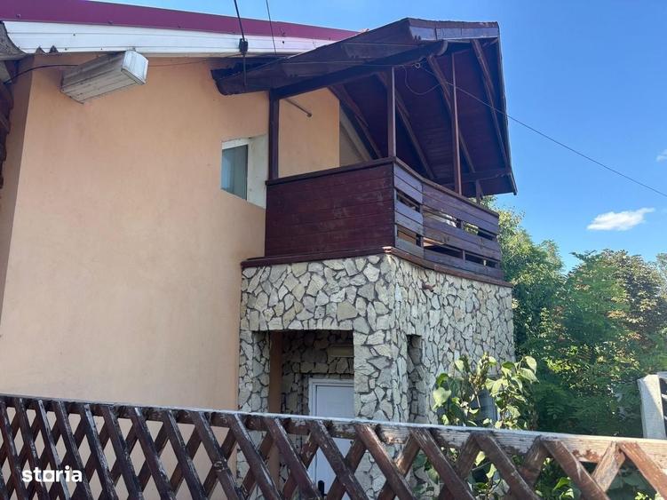 Casă cu 4 camere în Bârnova