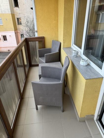 Apartament 3 camere decomandat; etaj 1; 83 mp; zona Strand - 4
