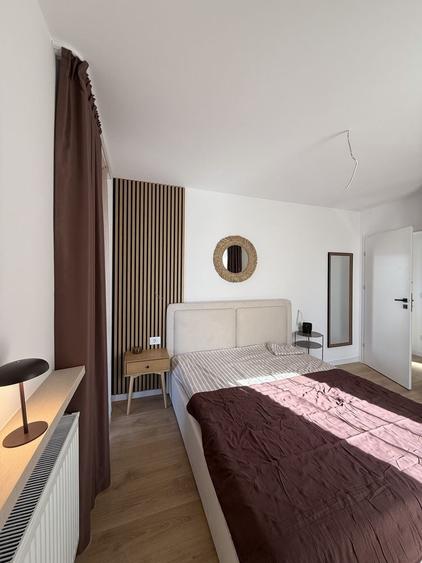 Apartament cu 2 camere semidecomandat în Cetate
