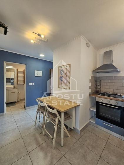 Garsonieră decomandată, mobilată în Ultracentral