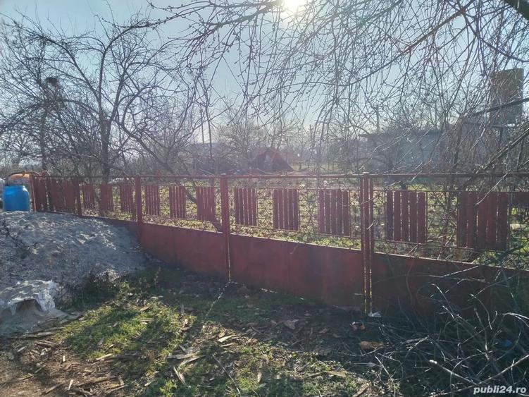 Casă cu 5 camere cu Teren 2000 Mp în Greaca