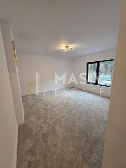 Duplex cu 4 camere cu Canalizare în Ultracentral